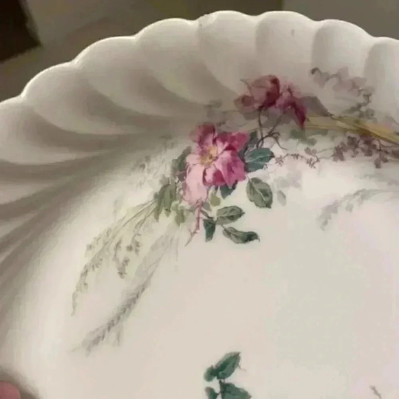 V. Etienne Antique Pink Floral Dinner Plates - Picture 10 of 10